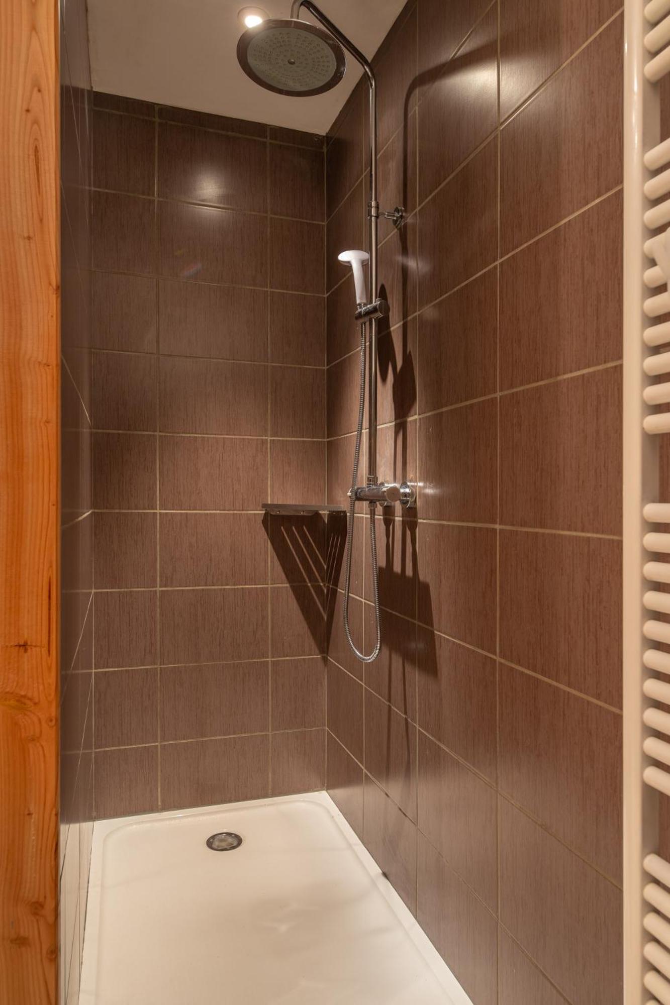 Cocon De La Belle De Vosges 3 Chambres เรเมียร์มอง ภายนอก รูปภาพ